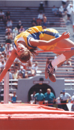 longjump.jpg (154880 bytes)